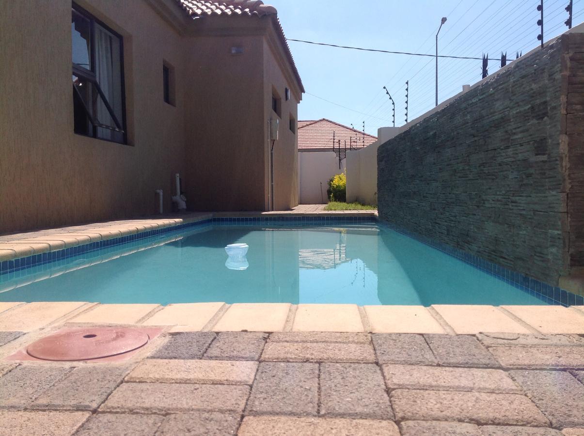 Sapphire Court Gaborone Exterior foto